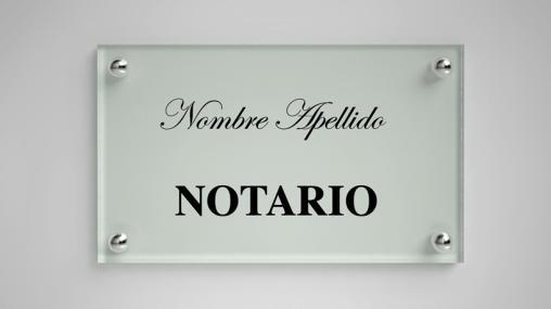 Placa metacrilato personalizada con nombre del notario y NOTARIA